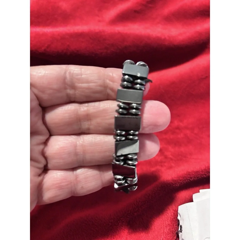 The Unbranded Brand this hematite